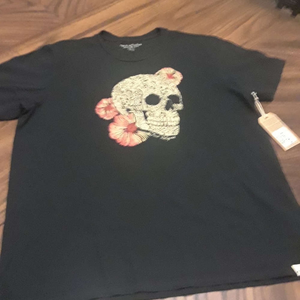 True Religion Shirt (2XL)